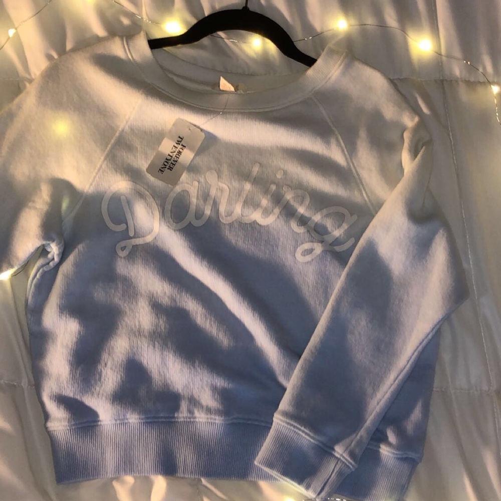 sweatshirt